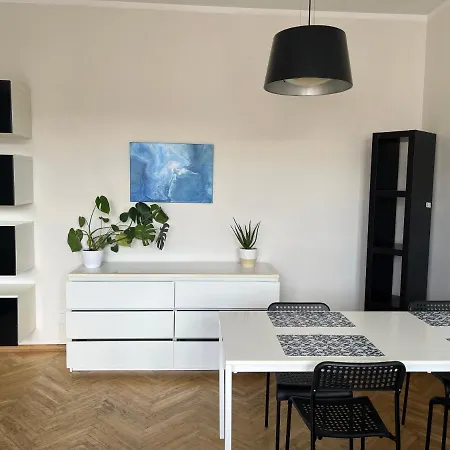 Appartement Agapella Apartamenty- Apartament Podniebny 5th With Balcony 50m From Pkp *